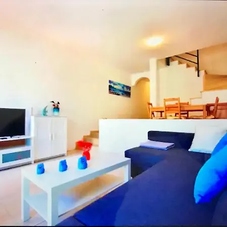 Blue Ocean Feriehus Lajita